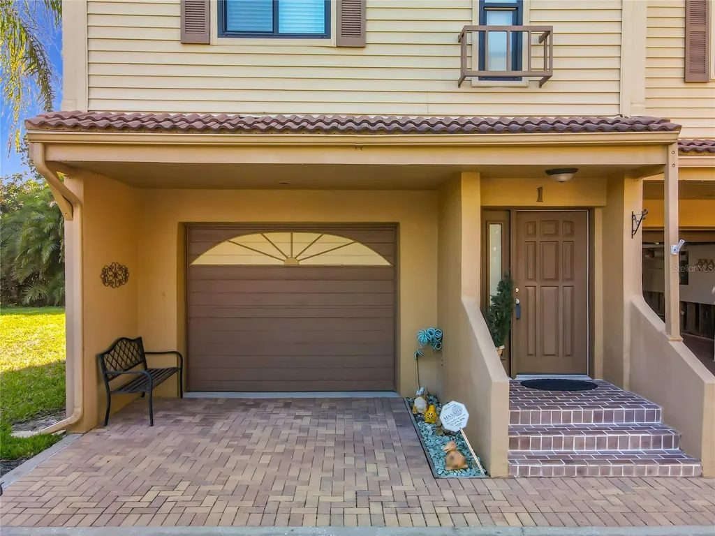 1710 Lighthouse Terrace S South Pasadena FL 33707