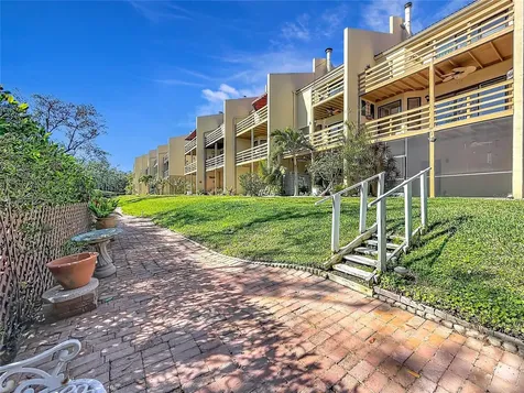 1710 Lighthouse Terrace S South Pasadena FL 33707