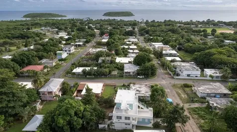 236 Acacia Vieques PR 00765