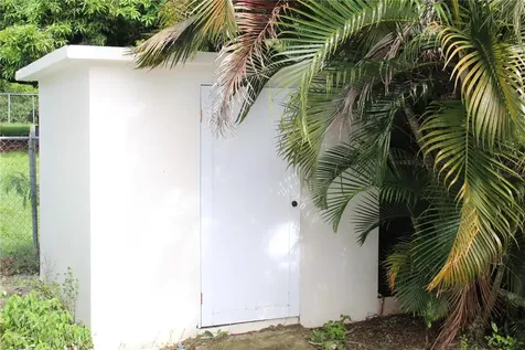 236 Acacia Vieques PR 00765