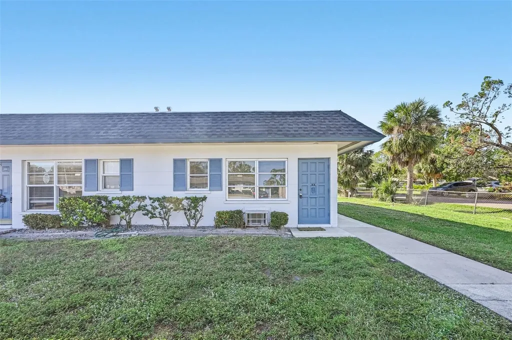 4444 Swift Road Sarasota FL 34231