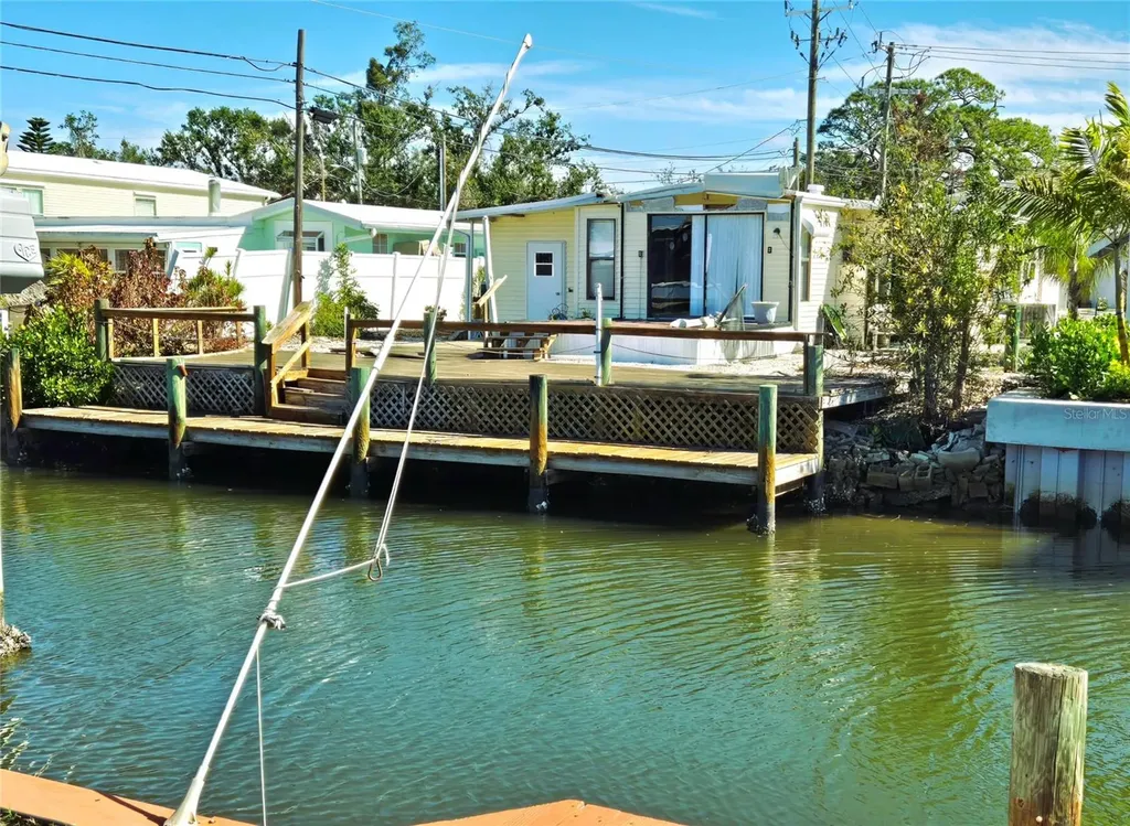 37 Hatchett Creek Road Venice FL 34285