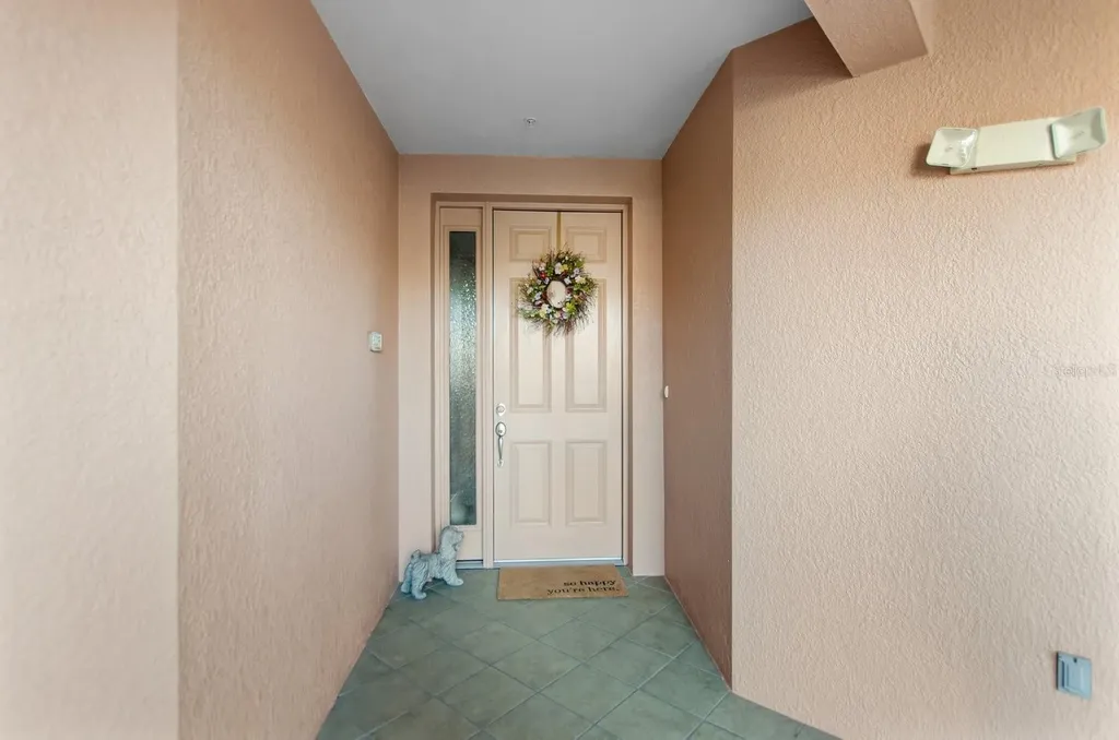 5209 Manorwood Drive Sarasota FL 34235