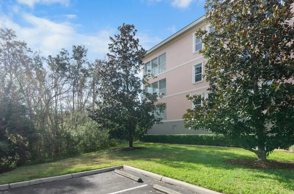 5209 Manorwood Drive Sarasota FL 34235