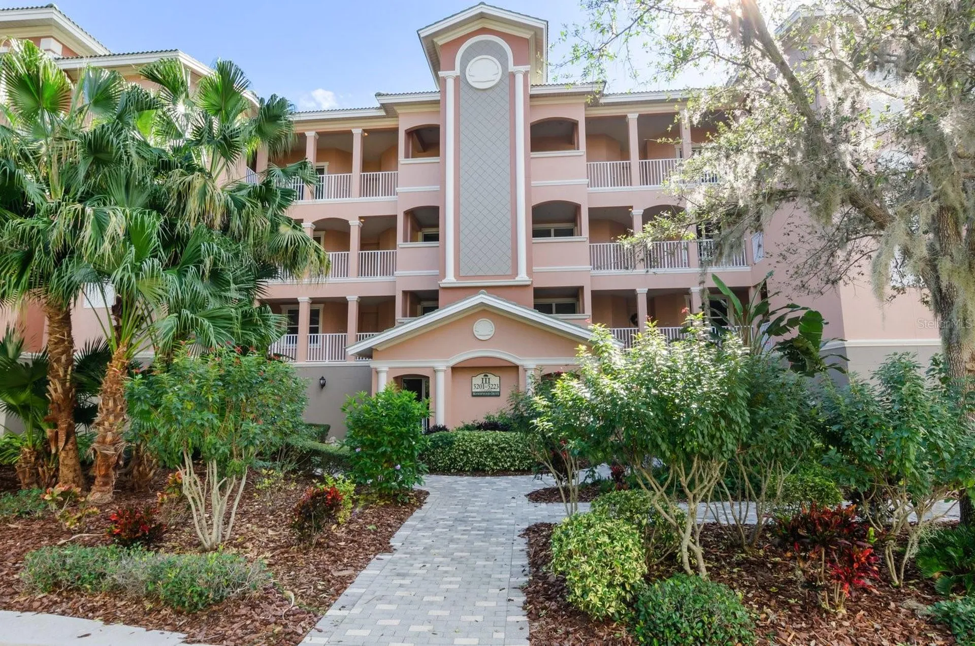5209 Manorwood Drive Sarasota FL 34235