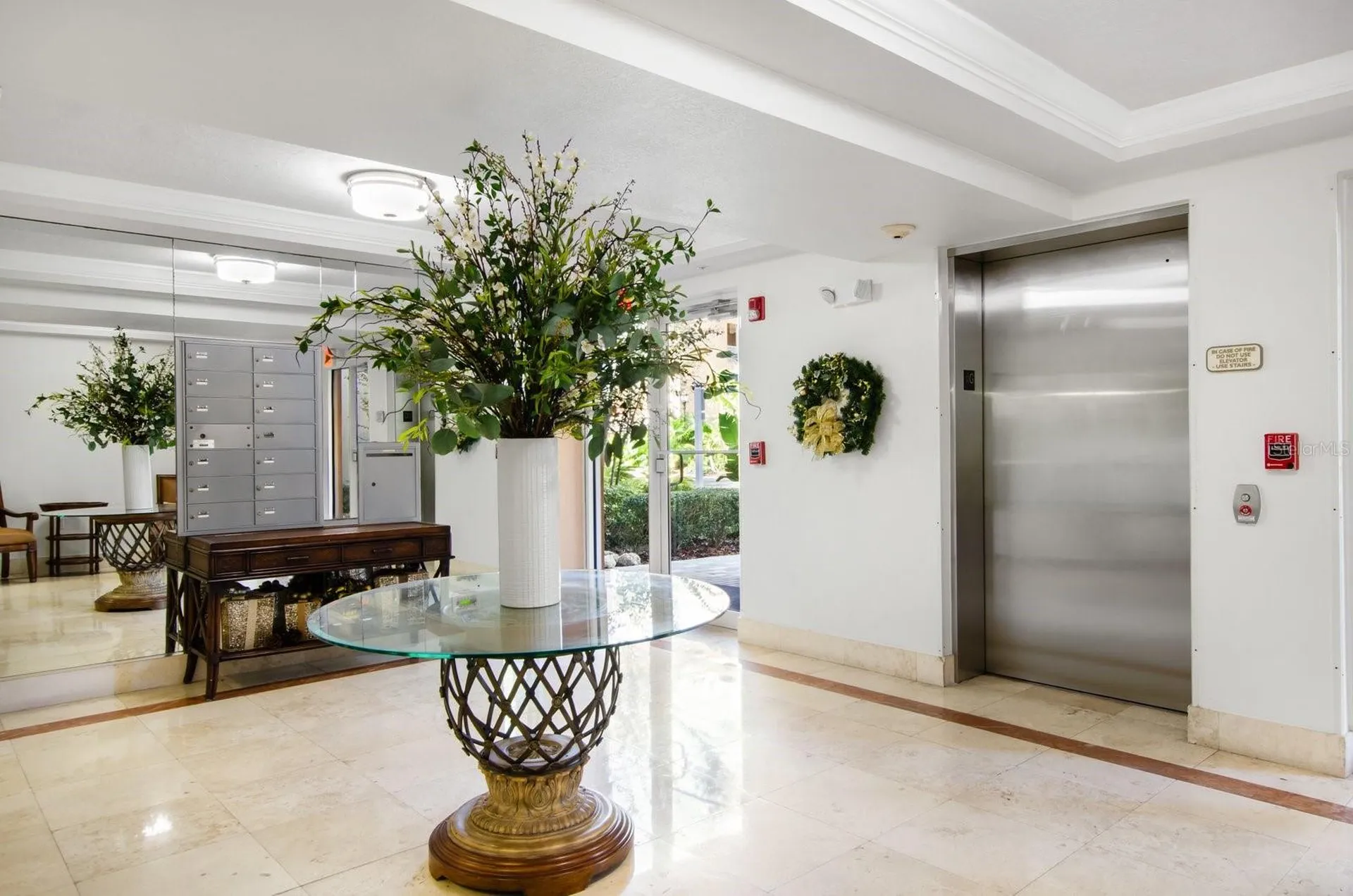 5209 Manorwood Drive Sarasota FL 34235