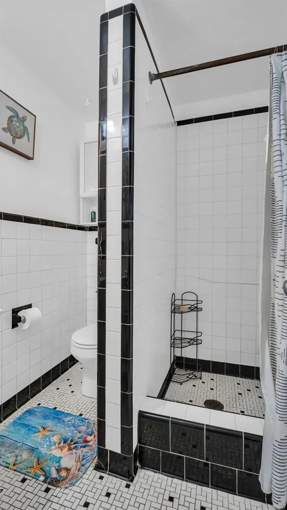 483 E Shore Drive Clearwater Beach FL 33767