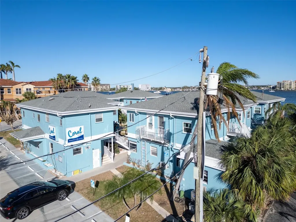 483 E Shore Drive Clearwater Beach FL 33767