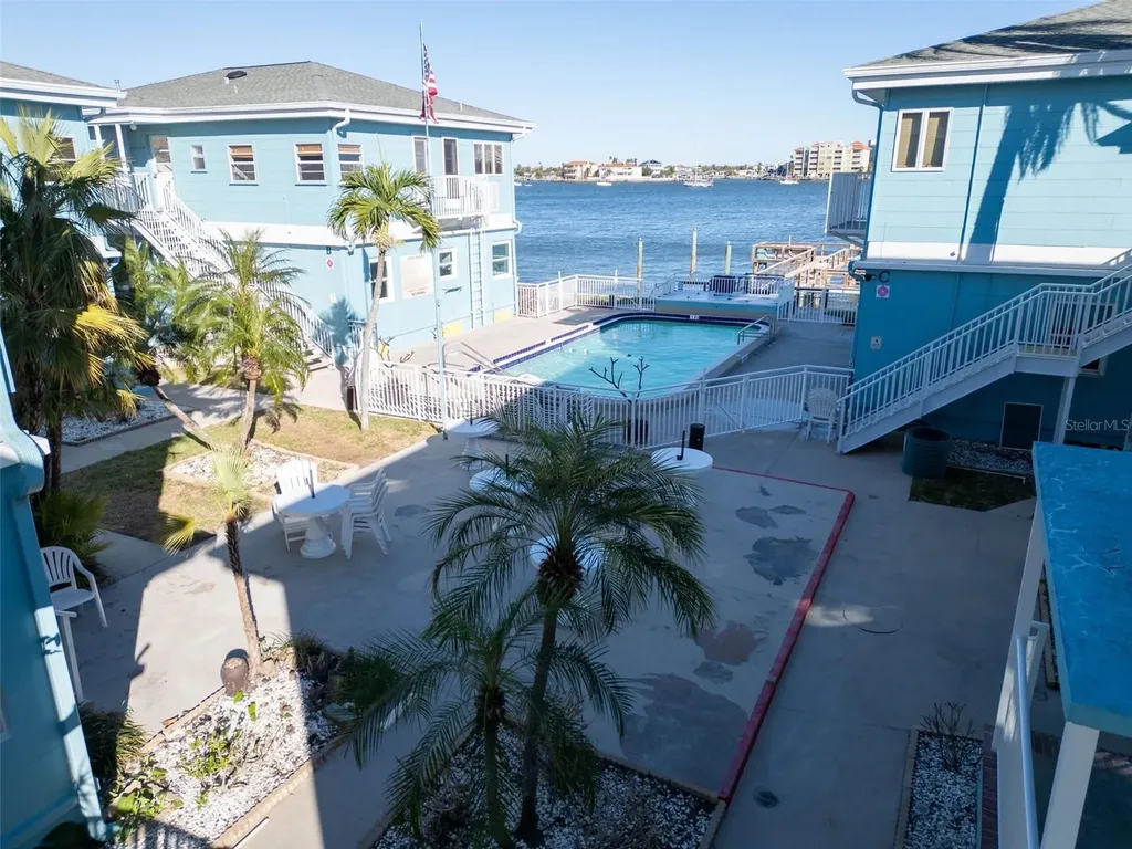 483 E Shore Drive Clearwater Beach FL 33767
