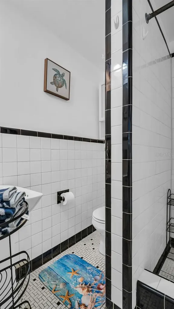 483 E Shore Drive Clearwater Beach FL 33767