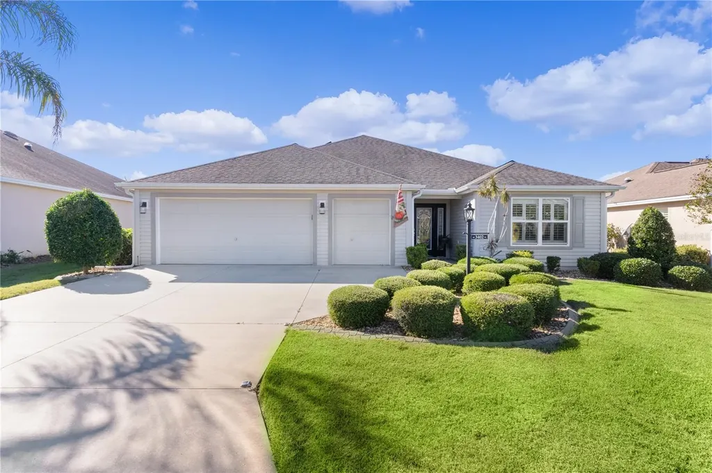 3402 Fountainhead Avenue The Villages FL 32163