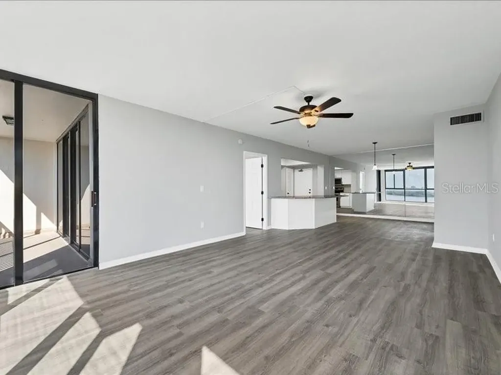 7100 Sunshine Skyway Lane S St Petersburg FL 33711