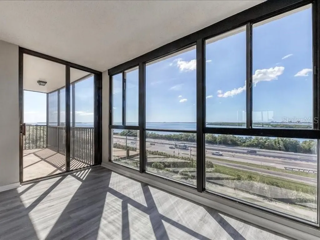 7100 Sunshine Skyway Lane S St Petersburg FL 33711