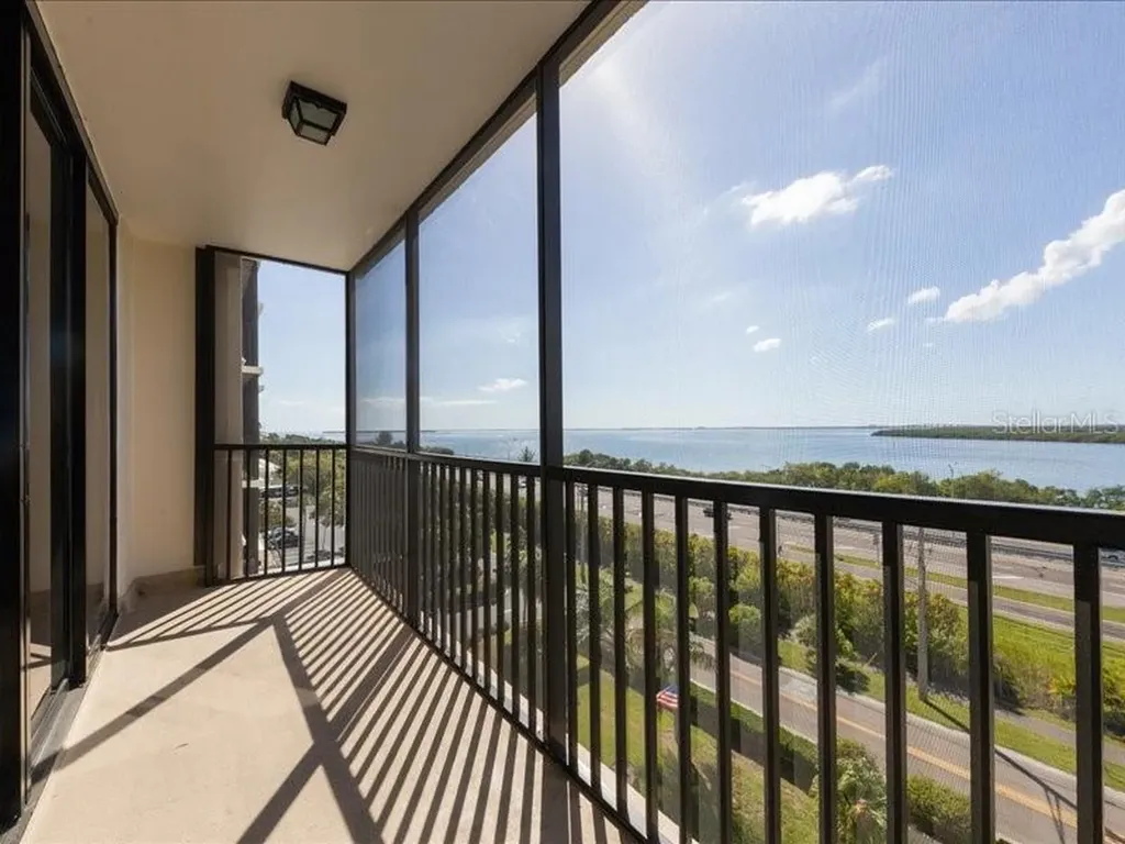 7100 Sunshine Skyway Lane S St Petersburg FL 33711