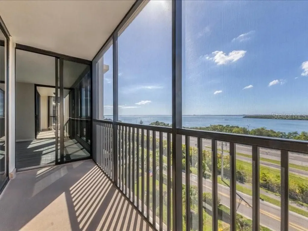 7100 Sunshine Skyway Lane S St Petersburg FL 33711
