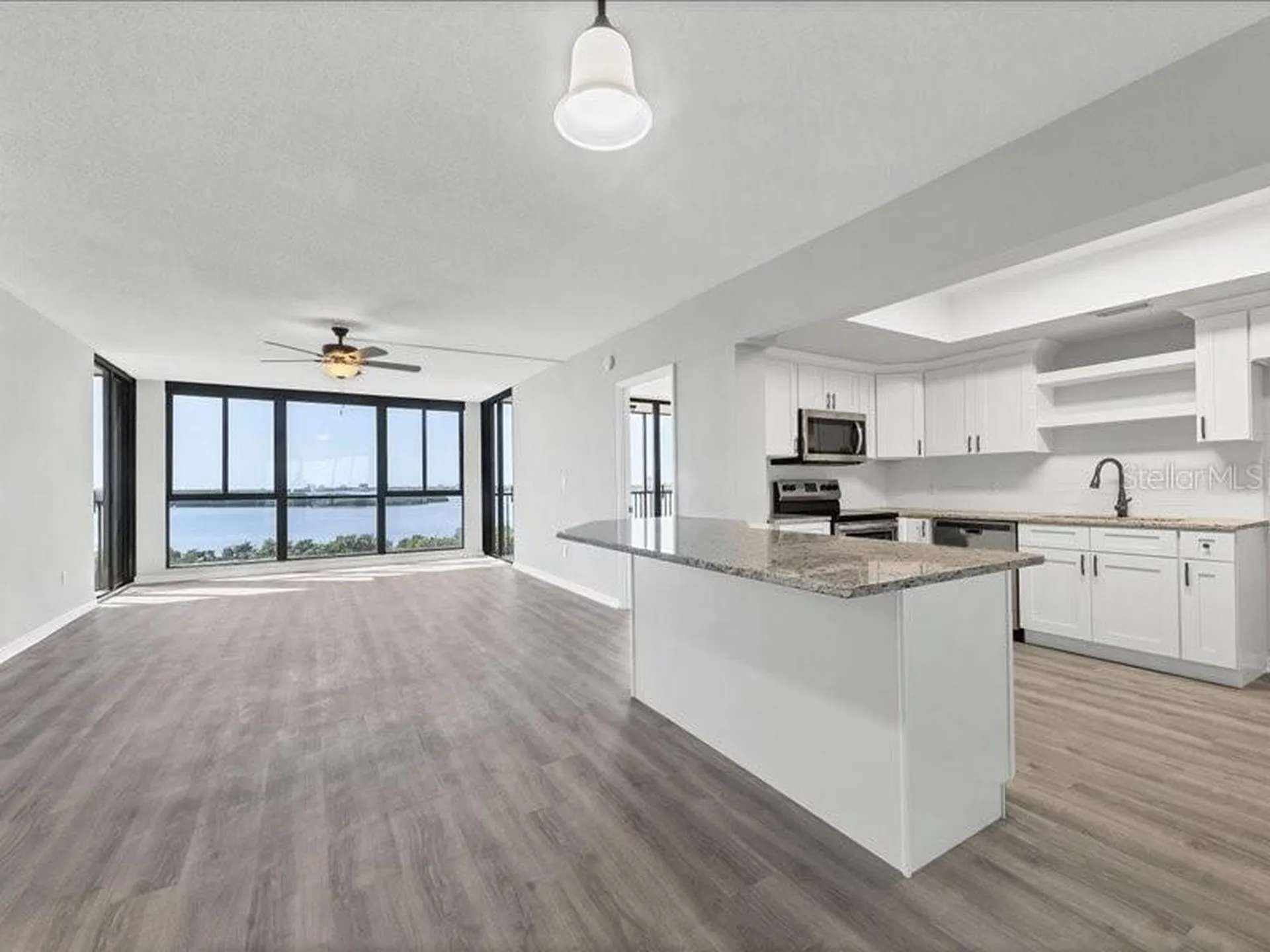 7100 Sunshine Skyway Lane S St Petersburg FL 33711