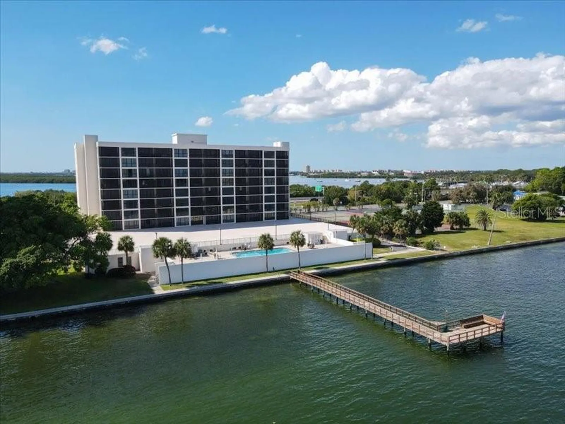 7100 Sunshine Skyway Lane S St Petersburg FL 33711