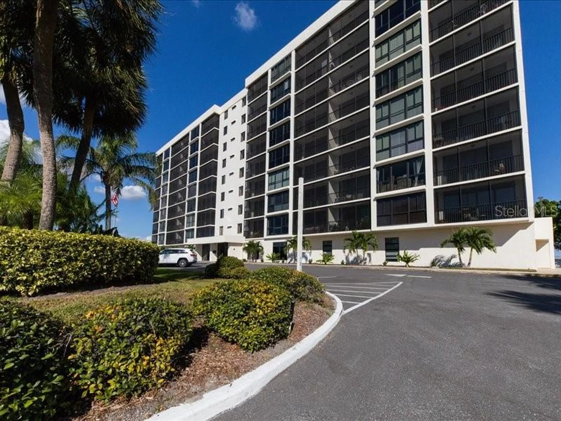 7100 Sunshine Skyway Lane S St Petersburg FL 33711