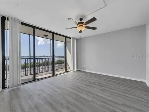 7100 Sunshine Skyway Lane S St Petersburg FL 33711