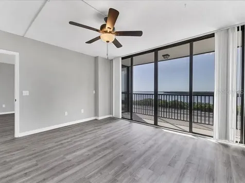 7100 Sunshine Skyway Lane S St Petersburg FL 33711
