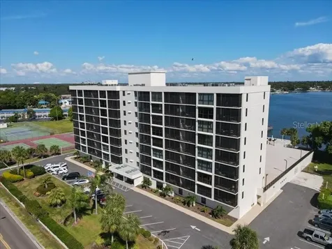 7100 Sunshine Skyway Lane S St Petersburg FL 33711