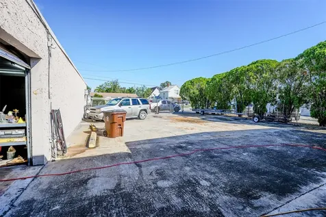 133 W Stuart Avenue Lake Wales FL 33853