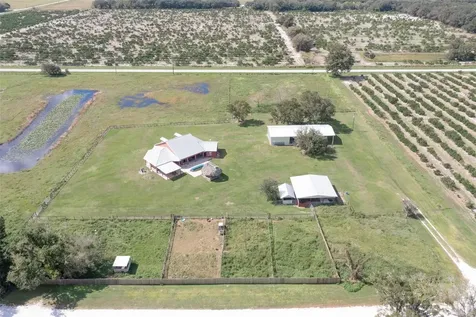 42 Clubhouse Road Venus FL 33960
