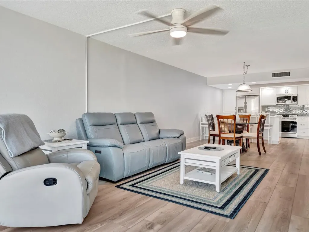 1430 Gulf Boulevard Clearwater Beach FL 33767