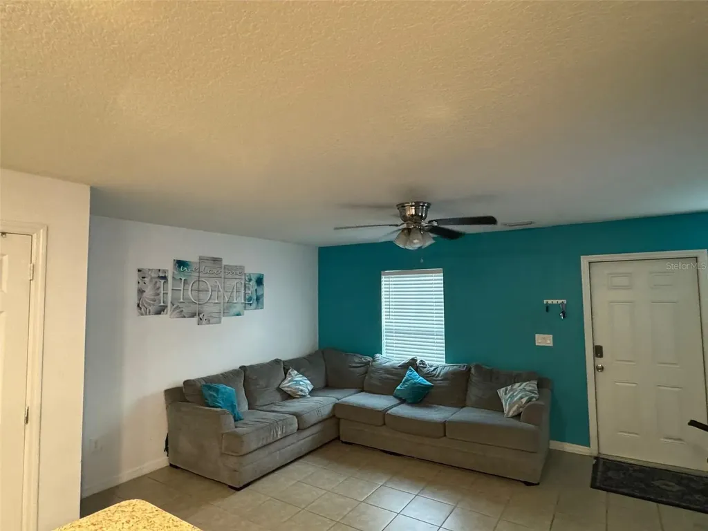 210 Majors Lane Kissimmee FL 34743