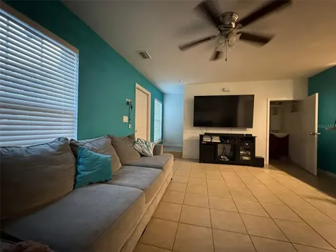 210 Majors Lane Kissimmee FL 34743