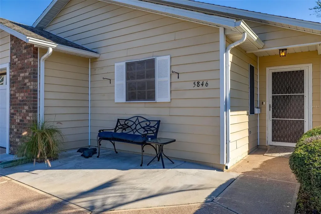 5846 Greenbriar Court Zephyrhills FL 33542