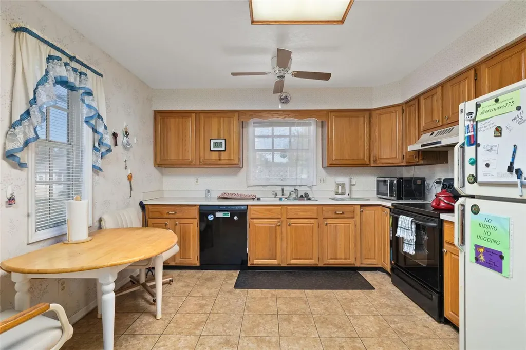 5846 Greenbriar Court Zephyrhills FL 33542