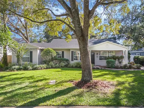 1240 Golfview Street Orlando FL 32804