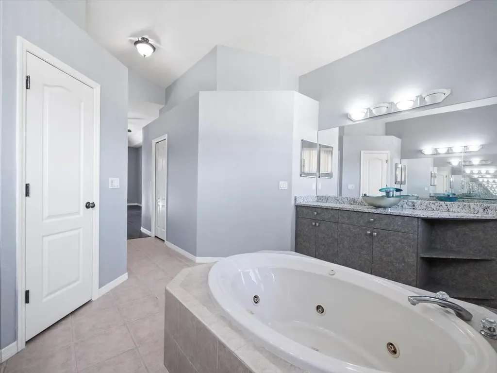 10307 Ridge Top Loop Weeki Wachee FL 34613