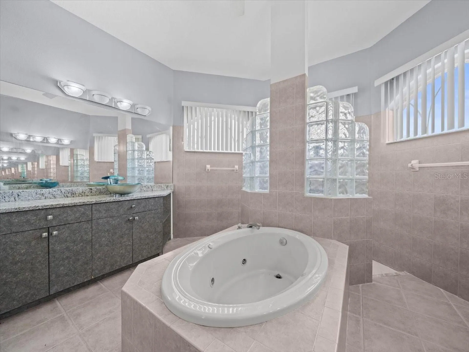 10307 Ridge Top Loop Weeki Wachee FL 34613