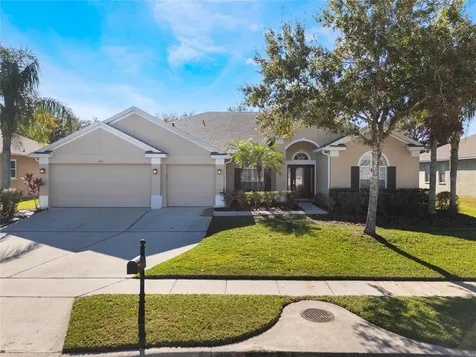 187 Osprey Lakes Circle Chuluota FL 32766