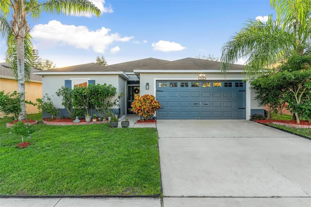 1725 Strathmore Circle Mount Dora FL 32757