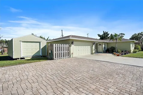 1072 Venetian Parkway Venice FL 34285