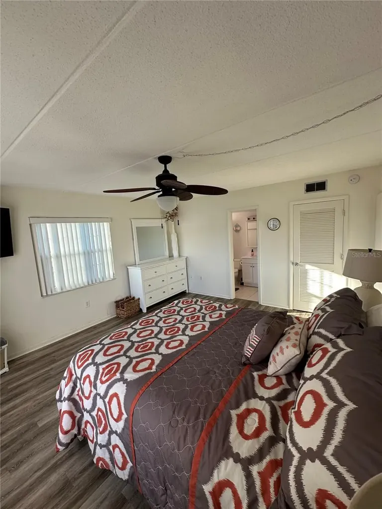 3806 Gulf Of Mexico Drive Longboat Key FL 34228