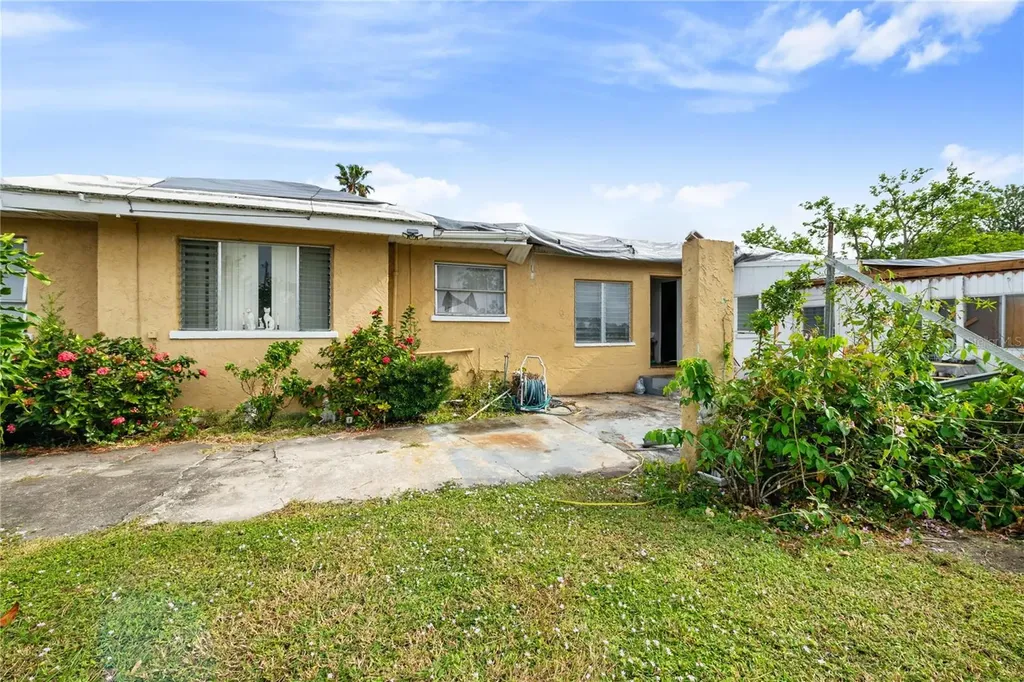 105 14th Street W Palmetto FL 34221