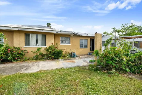 105 14th Street W Palmetto FL 34221