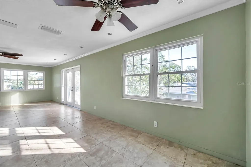 5115 28th Avenue S Gulfport FL 33707