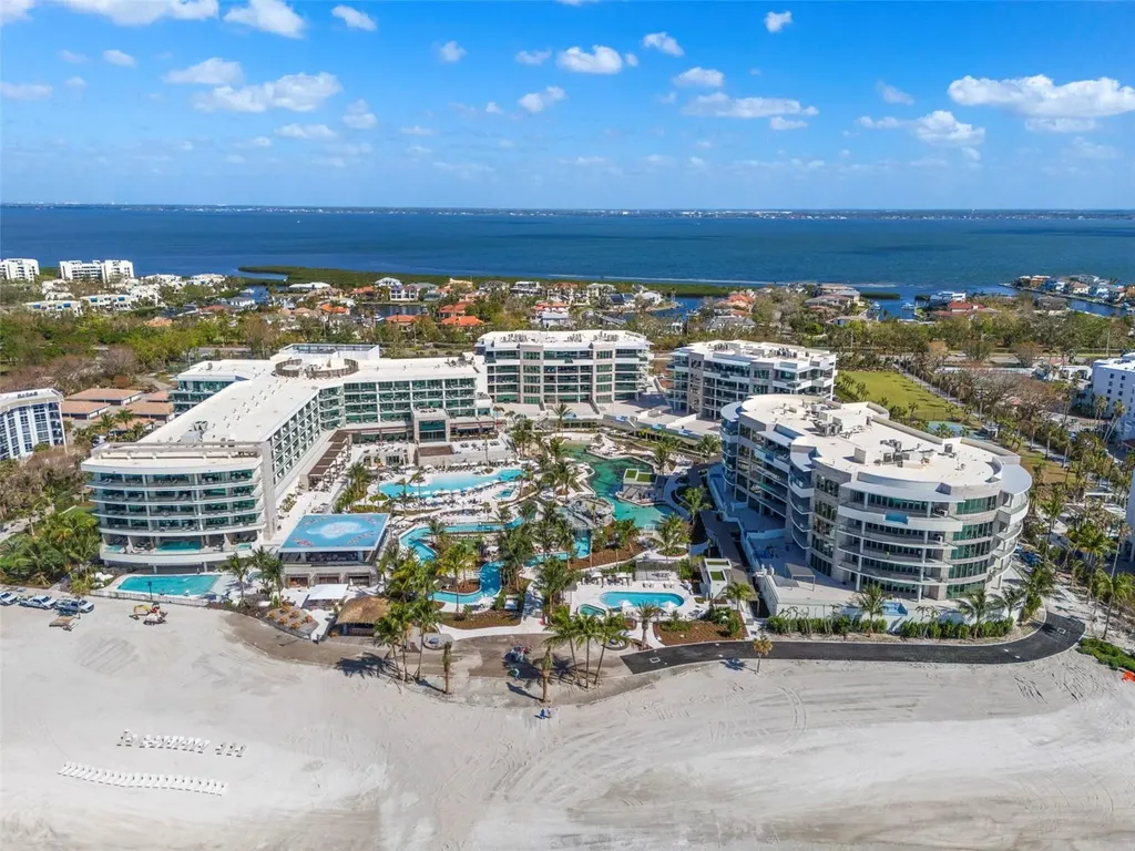 1581 Gulf Of Mexico Drive Longboat Key FL 34228