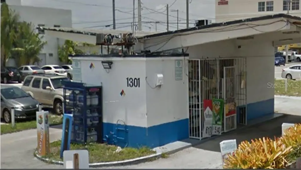 1301 E Commercial Boulevard Oakland Park FL 33334