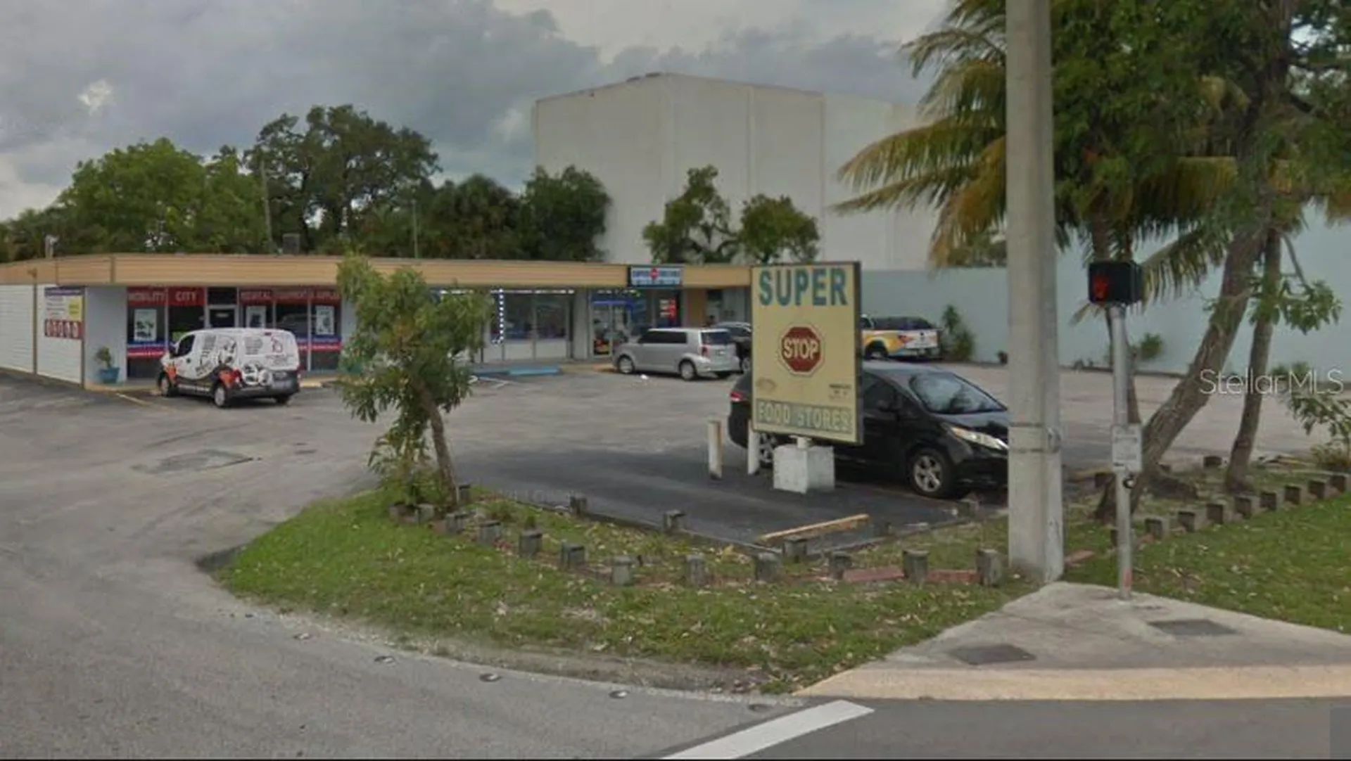 1801 NE 45th Street Fort Lauderdale FL 33308