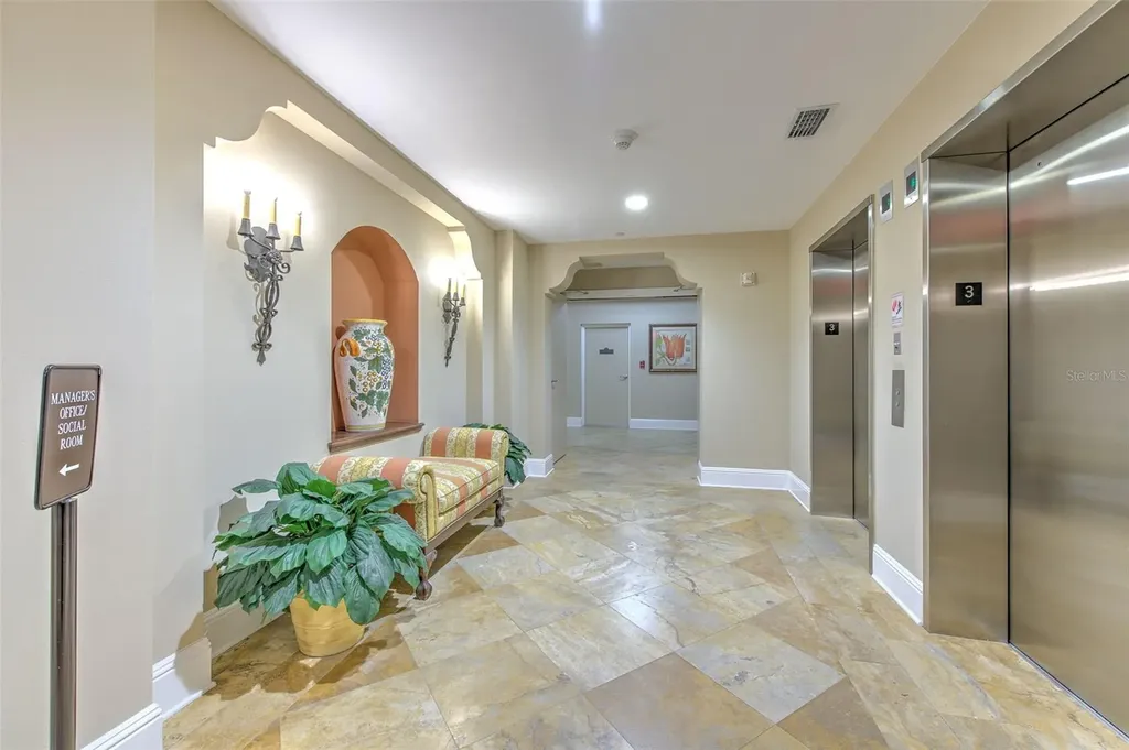 501 Mandalay Avenue Clearwater Beach FL 33767