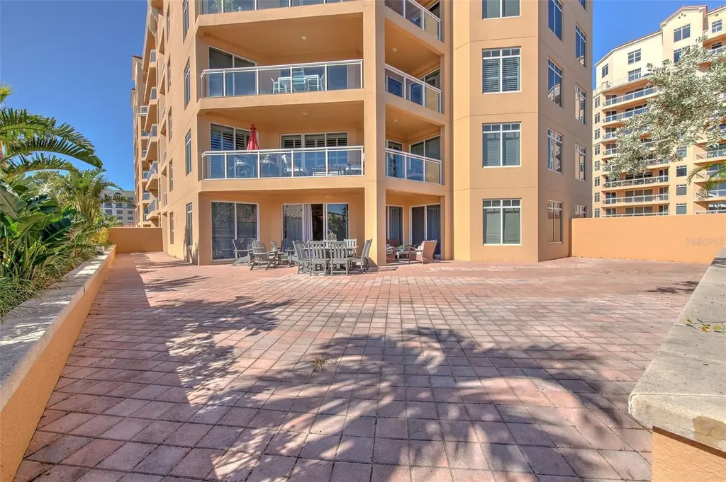 501 Mandalay Avenue Clearwater Beach FL 33767