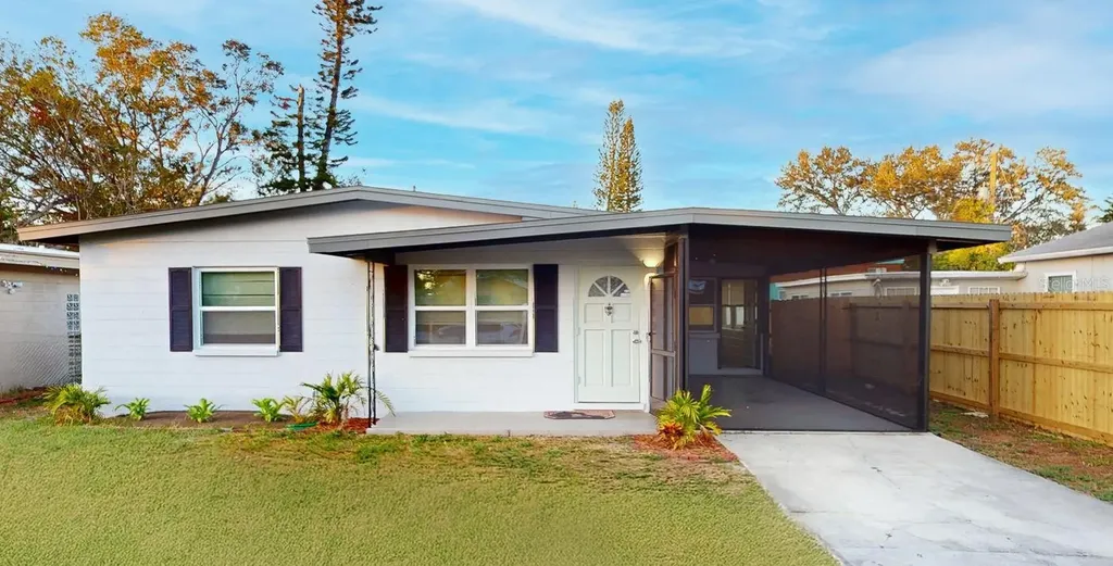 5713 12th Avenue S Gulfport FL 33707