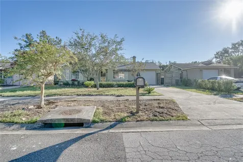 9148 107th Avenue N Seminole FL 33777