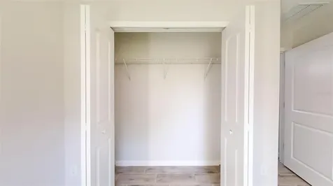 232 Locust Pass Ocala FL 34472